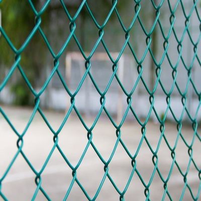 مزرعه میدان PVC ابریشم میش حصار پلاستیکی پوشانده زنجیره ای لینک حصار 1000-2500mm