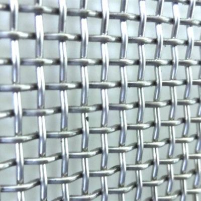 آرشیتیکتوری تزئینی سیاه پوشانده میش سیم پیچ در 5 سانتی متر رول 65mn و انواع فولاد ضد زنگ
