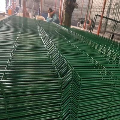 پنل فولادی 3D خمیده سیم میش حصار V فولد PVC پوشانده شده پنل سیم میش جوش