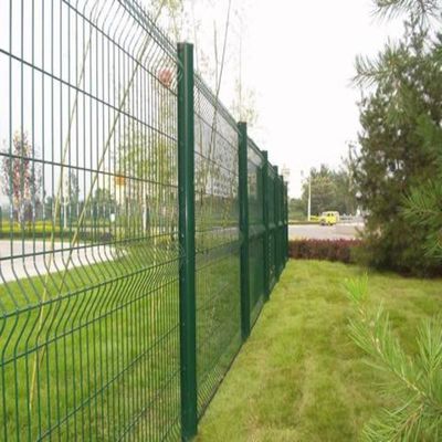 امنیت گالوانیزه 3d پنل حصار خمیده برای جاده باغ زمین زمین بازیگاه مدرسه